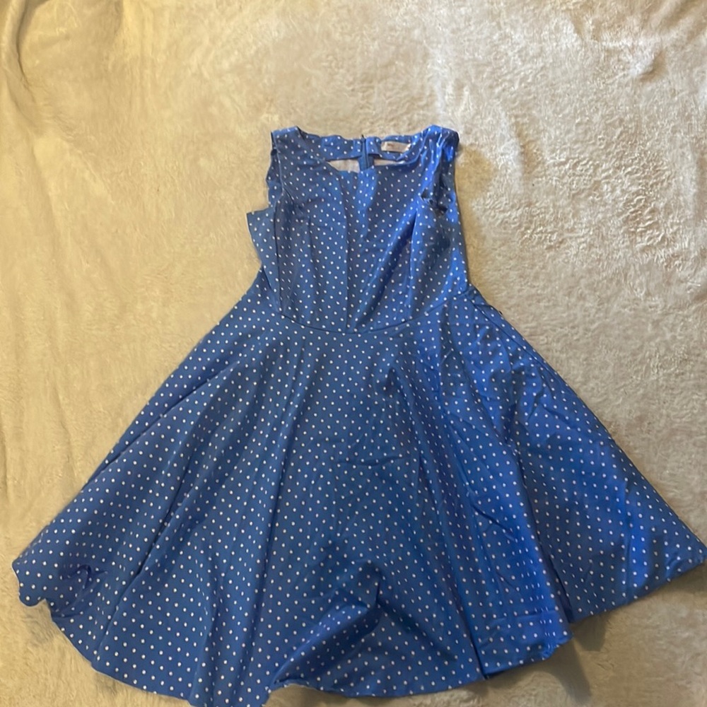 Blue sleeveless white polka dot dress, large. Worn only a few times by Fe Laie